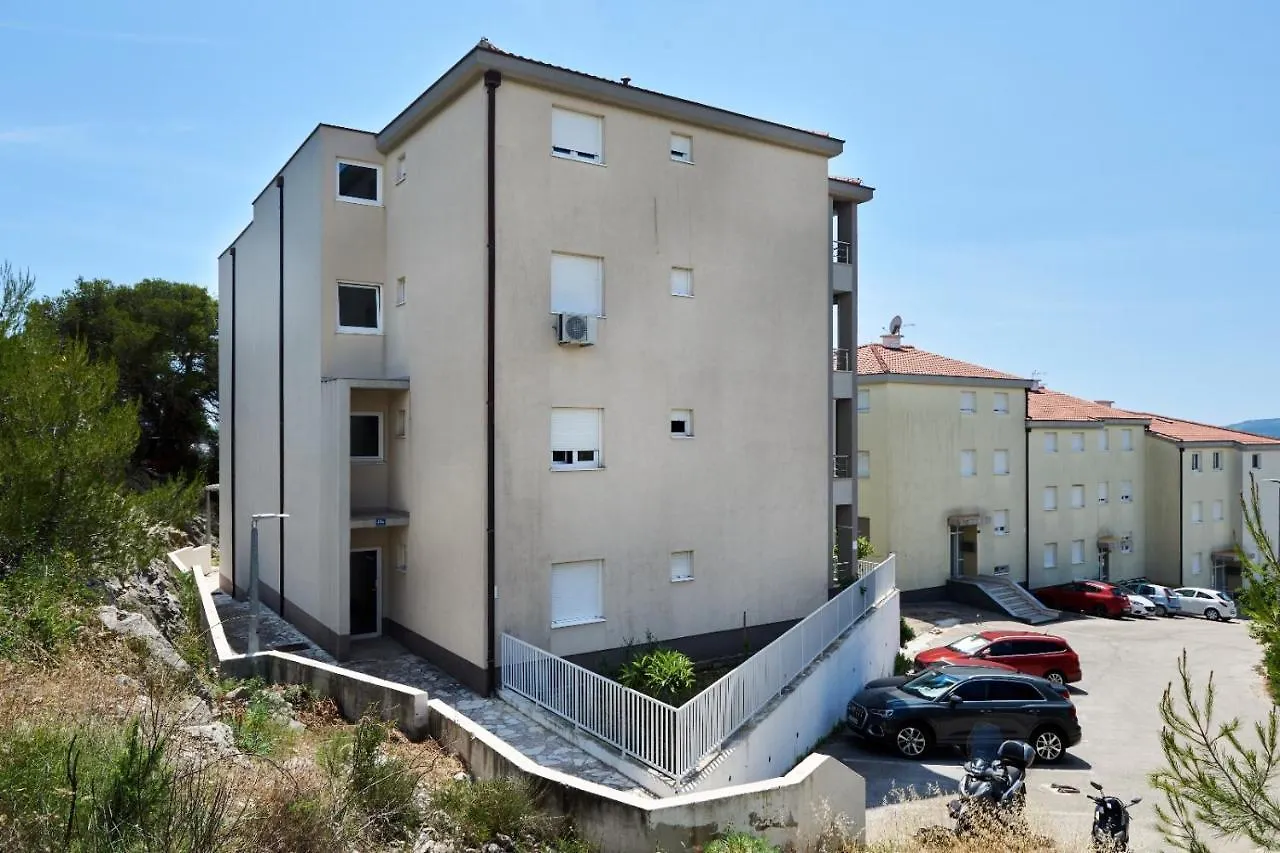 Studio Apartman Ela Apartment Trogir