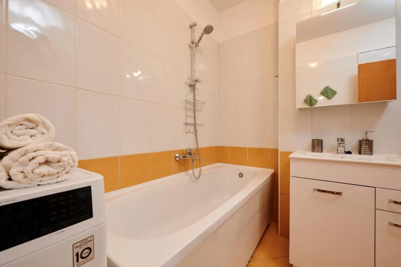 Studio Apartman Ela Apartment Trogir