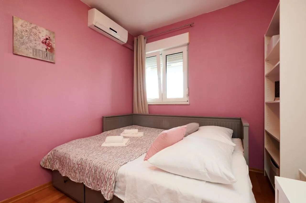 Studio Apartman Ela Apartment Trogir 0*,  Croatia